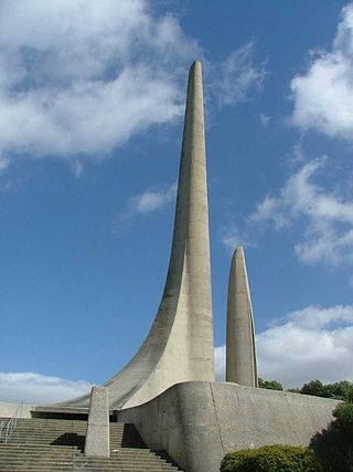 <span class="mw-page-title-main">Paarl</span> Town in Western Cape, South Africa