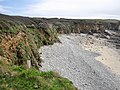 Falaises et grève au nord de la pointe du Castel.