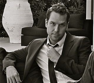 <span class="mw-page-title-main">Dane Cook</span> American actor and comedian (born 1972)