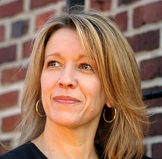 <span class="mw-page-title-main">Linda Emond</span> American actress (born 1959)