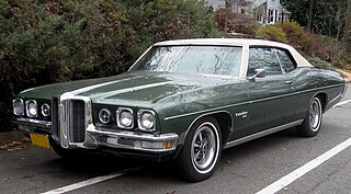 <span class="mw-page-title-main">Pontiac Catalina</span> Motor vehicle