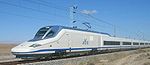 西班牙現代電力機車西班牙高鐵102型牽引Talgo客車行駛