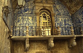 Azulejo als Hausschmuck in Óbidos, Portugal