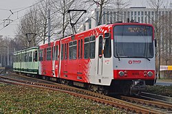 Vozidlo Stadtbahnwagen B městského dopravce SWB