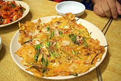 phadzson (pajeon), újhagymás cson (jeon)