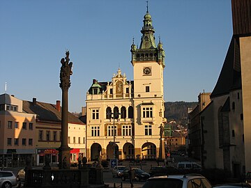 Hôtel de ville.