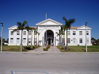 <span class="mw-page-title-main">Okeechobee County Courthouse</span> Building in Florida, United States