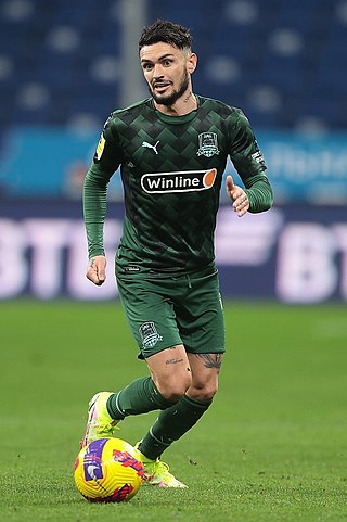 <span class="mw-page-title-main">Rémy Cabella</span> French footballer (born 1990)