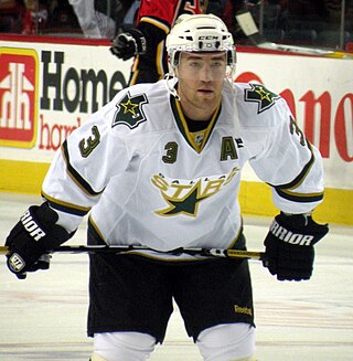 <span class="mw-page-title-main">Stéphane Robidas</span> Canadian ice hockey player (born 1977)