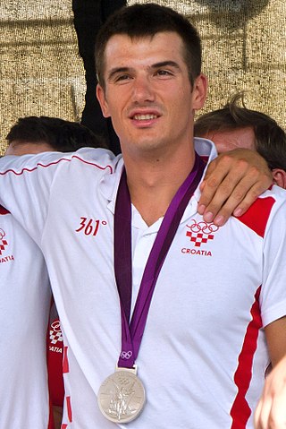 <span class="mw-page-title-main">Valent Sinković</span> Croatian rower (born 1988)