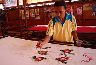 <span class="mw-page-title-main">Malaysian batik</span> Type of Malaysian cloth dyeing