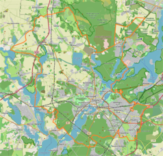 Mapa konturowa Poczdamu, blisko centrum na dole znajduje się punkt z opisem „Park Sanssouci”