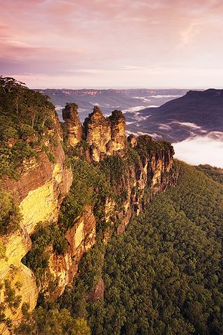 <span class="mw-page-title-main">Blue Mountains (New South Wales)</span> Mountain range in New South Wales, Australia