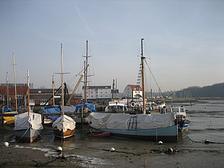 <span class="mw-page-title-main">Woodbridge, Suffolk</span> Port town in Suffolk, England