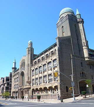 <span class="mw-page-title-main">Marsha Stern Talmudical Academy</span> Private, yeshiva, day school in New York, NY, United States