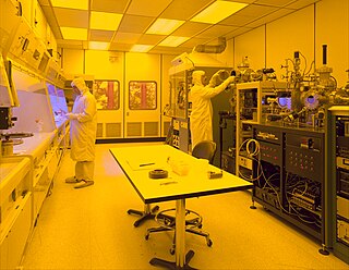 <span class="mw-page-title-main">Cleanroom</span> Dust-free room for research or production