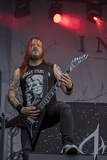 Liimatainen performing with Insomnium at John Smith Rock Festival 2019