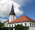 Neue und alte Pfarrkirche St. Bartholomäus