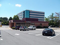 SunTrust Bank, Gaithersburg, Maryland, August 25, 2015.jpg