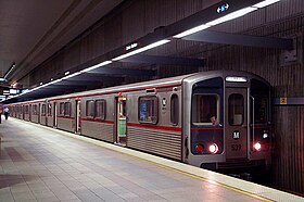 Metroo en Union Station sur linio B