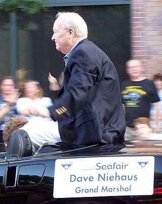 <span class="mw-page-title-main">Dave Niehaus</span> American sportscaster