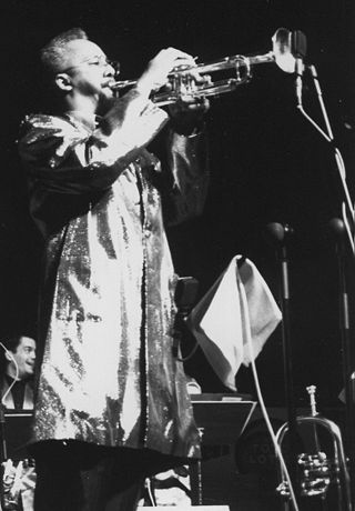 <span class="mw-page-title-main">Lester Bowie</span> American jazz trumpeter and composer (1941–1999)