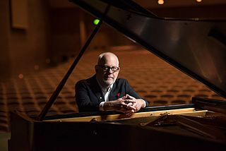 <span class="mw-page-title-main">Paul Grabowsky</span> Australian pianist and composer