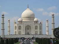 Four minarets frame the tomb.