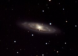 Galaxia M65, fotografiată cu echipament pentru amatori