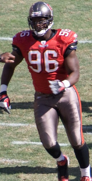 <span class="mw-page-title-main">Tim Crowder</span> American football player (born 1985)