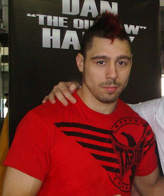 <span class="mw-page-title-main">Dan Hardy</span> English mixed martial arts fighter and combat sport commentator