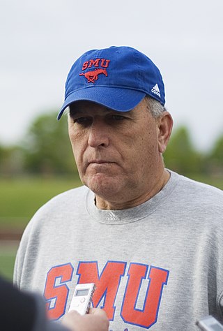 <span class="mw-page-title-main">June Jones</span> American football player and coach (born 1953)