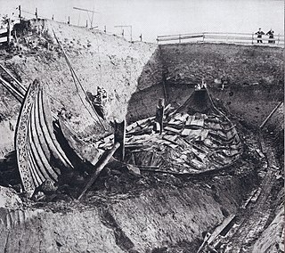 <span class="mw-page-title-main">Ship burial</span> Burial in which a ship or boat is used