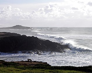 La côte portugaise à Porto Covo. (définition réelle 2 238 × 1 786)