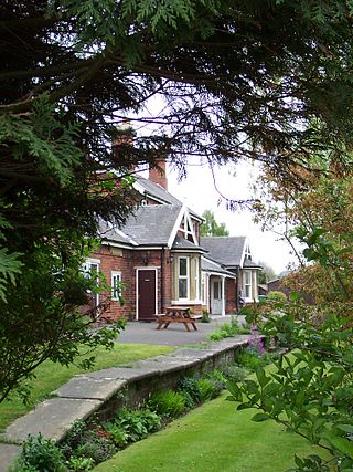 <span class="mw-page-title-main">Sawdon railway station</span> Disused railway station in North Yorkshire, England