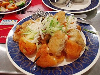 <span class="mw-page-title-main">Pasembur</span> Malaysian salad dish