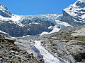 Der Weissbach nimmt seinen Anfang am Rosenlauigletscher