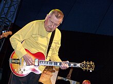 Tadeusz Nalepa in 2006, with Gibson L-5