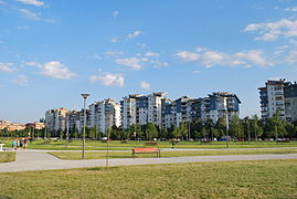 Aerodromdagi yangi qurilgan Novo Lisiče dahasi, in .