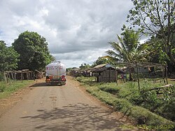 The RN6 crossing Sadjoavato