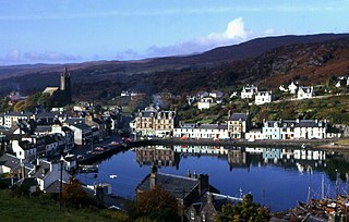 <span class="mw-page-title-main">Tarbert, Kintyre</span> Village in Argyll and Bute, Scotland