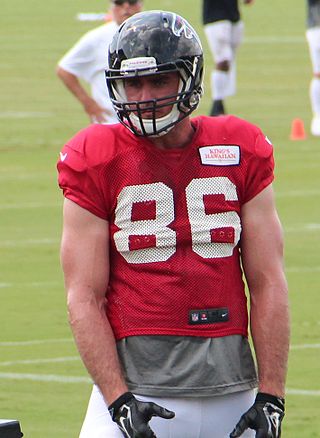 <span class="mw-page-title-main">Bear Pascoe</span> American football player (born 1986)