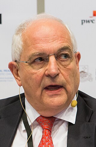 <span class="mw-page-title-main">Martin Wolf</span> British journalist (born 1946)