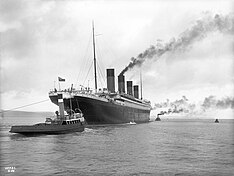 Titanic departing Belfast for sea trials on ۲ آوریل ۱۹۱۲