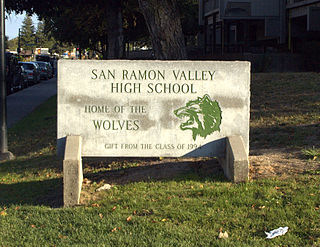 <span class="mw-page-title-main">San Ramon Valley High School</span> Public school in Danville, California, United States