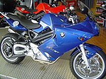 F 800 ST