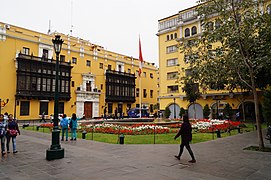 Plaza Perú