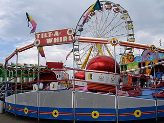 <span class="mw-page-title-main">Tilt-A-Whirl</span> Amusement park ride