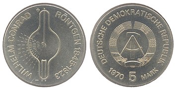 5 Mark DDR 1970 - 125. Geburtstag von Wilhelm Conrad Röntgen -.JPG