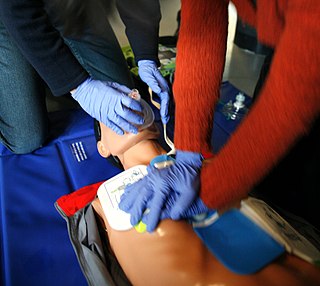 <span class="mw-page-title-main">Cardiopulmonary resuscitation</span> Emergency procedure for cardiac arrest